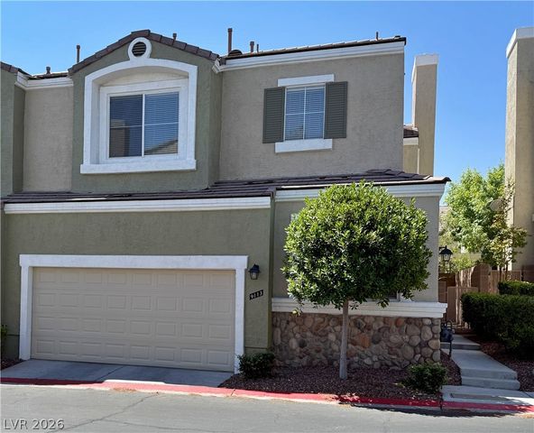 9113 Kinross Avenue, Las Vegas, NV 89145