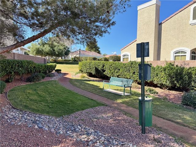 9113 Kinross Avenue, Las Vegas, NV 89145