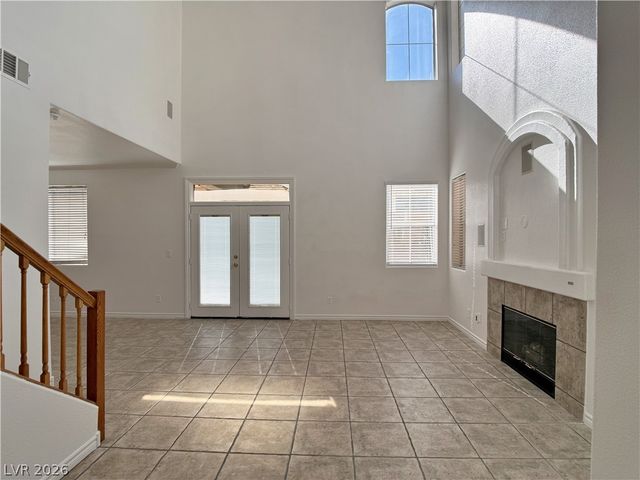 9113 Kinross Avenue, Las Vegas, NV 89145