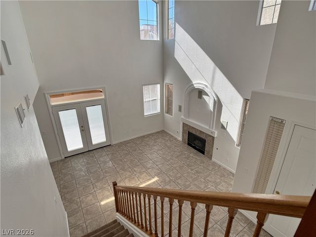 9113 Kinross Avenue, Las Vegas, NV 89145