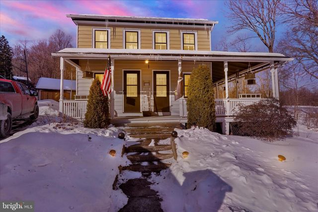 715 FURNACE RD, Wernersville, PA 19565