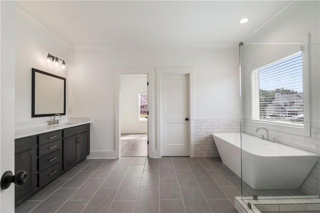 2113 Stonegate Way, Monroe, GA 30656