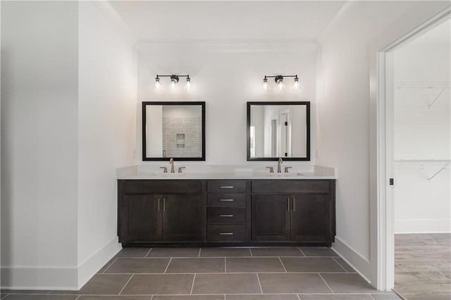 2113 Stonegate Way, Monroe, GA 30656