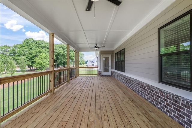 2113 Stonegate Way, Monroe, GA 30656