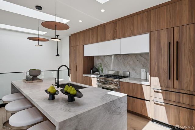 2341 28th Avenue, San Francisco, CA 94116