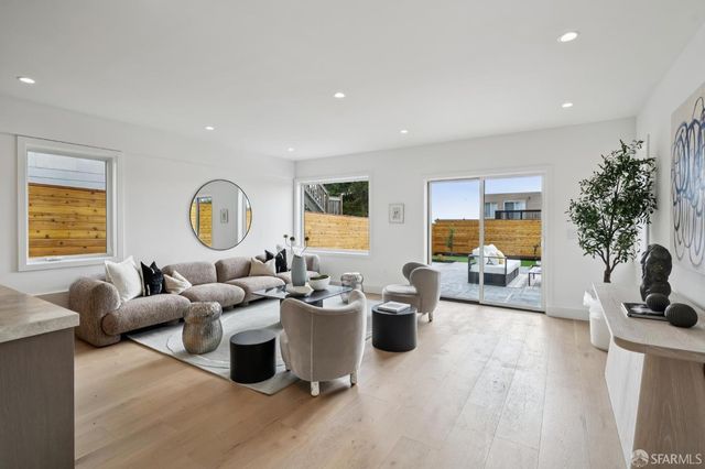 2341 28th Avenue, San Francisco, CA 94116