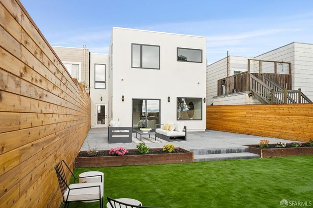 2341 28th Avenue, San Francisco, CA 94116