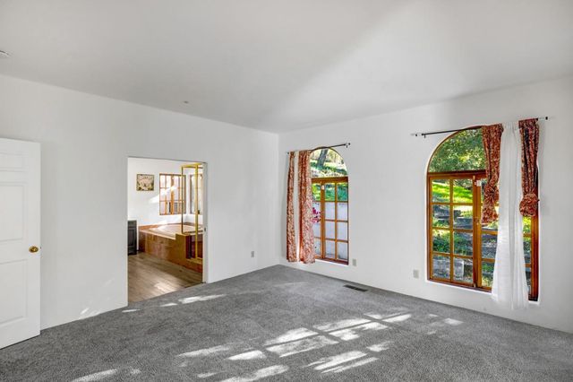 90 Harper Canyon Road, Salinas, CA 93908