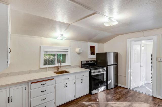 90 Harper Canyon Road, Salinas, CA 93908