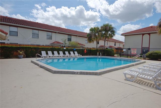 6296 RIVER RUN PLACE 194, Orlando, FL 32807