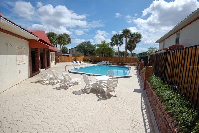 6296 RIVER RUN PLACE 194, Orlando, FL 32807