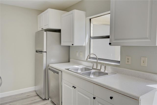 6296 RIVER RUN PLACE 194, Orlando, FL 32807