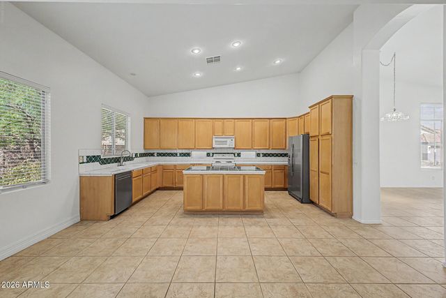 1223 W WALTANN Lane, Phoenix, AZ 85023