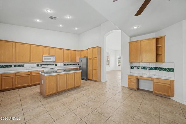 1223 W WALTANN Lane, Phoenix, AZ 85023