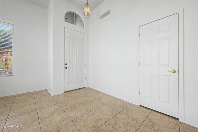 1223 W WALTANN Lane, Phoenix, AZ 85023