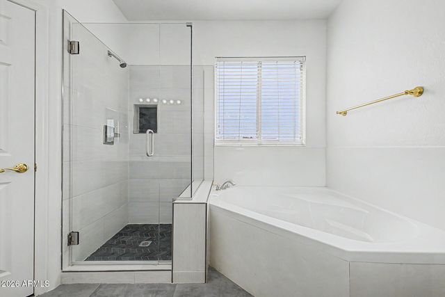 1223 W WALTANN Lane, Phoenix, AZ 85023