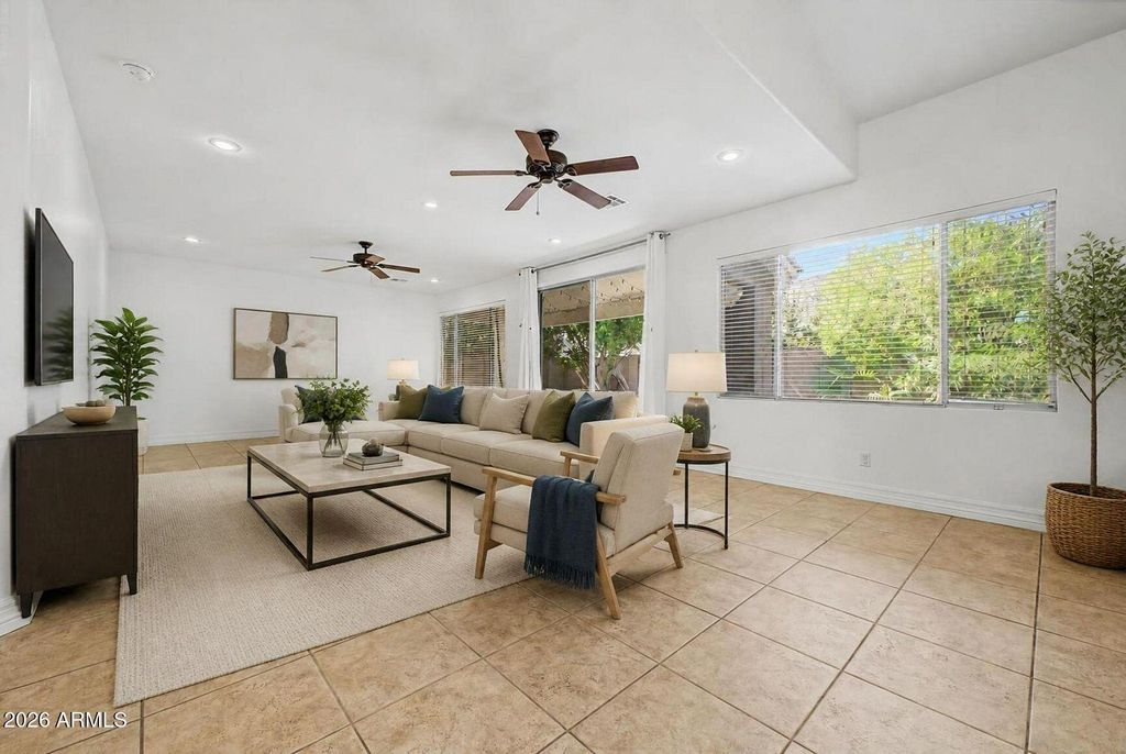 1223 W WALTANN Lane, Phoenix, AZ 85023 — photo 4