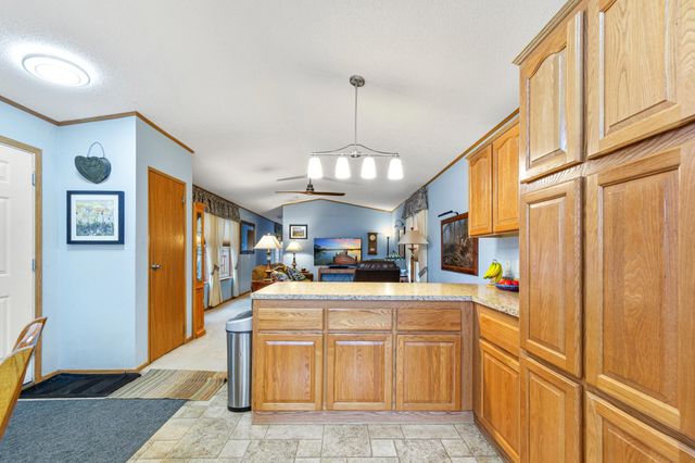 505 30th Street NW, Faribault, MN 55021