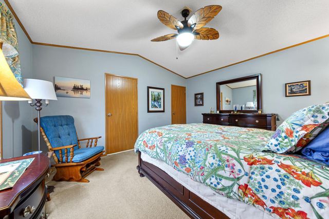 505 30th Street NW, Faribault, MN 55021