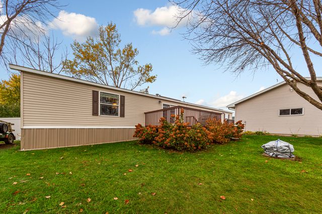 505 30th Street NW, Faribault, MN 55021