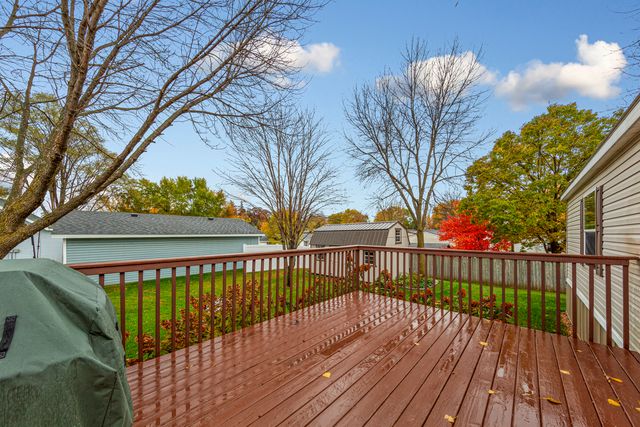 505 30th Street NW, Faribault, MN 55021