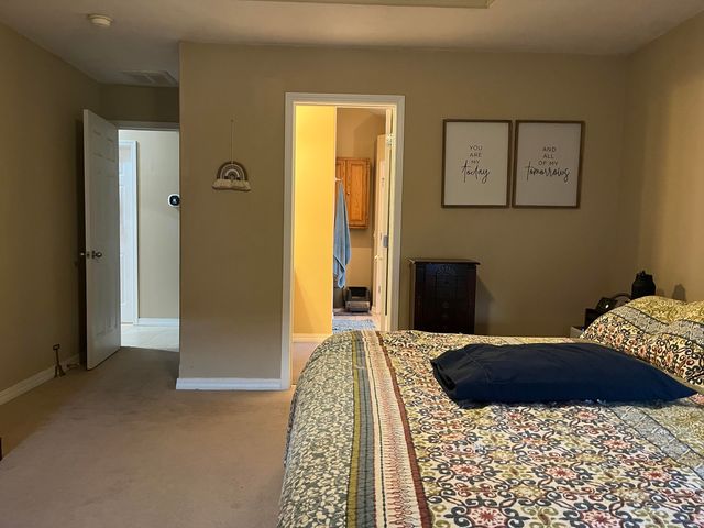 4636 W Curtice Drive, Battlefield, MO 65619