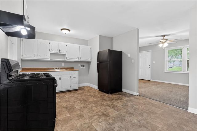 11220 Marsh Avenue, Kansas City, MO 64134