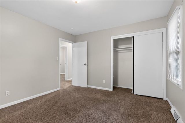 11220 Marsh Avenue, Kansas City, MO 64134