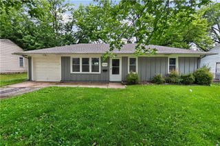 11220 Marsh Avenue, Kansas City, MO 64134