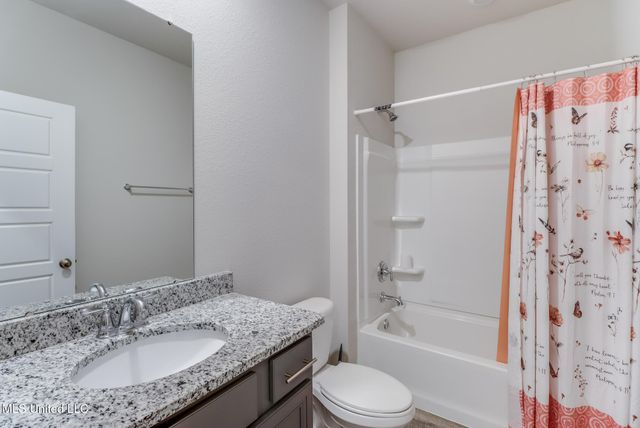 5625 Overland Drive, Biloxi, MS 39532