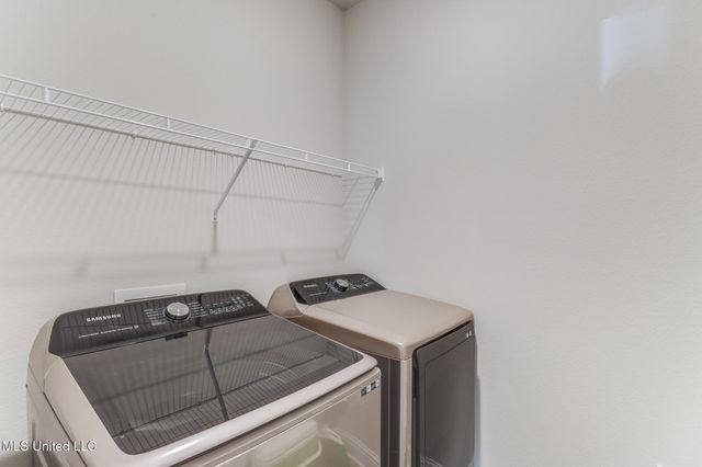 5625 Overland Drive, Biloxi, MS 39532