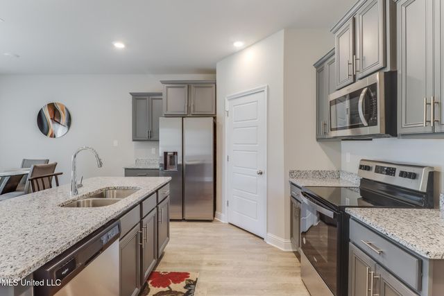 5625 Overland Drive, Biloxi, MS 39532