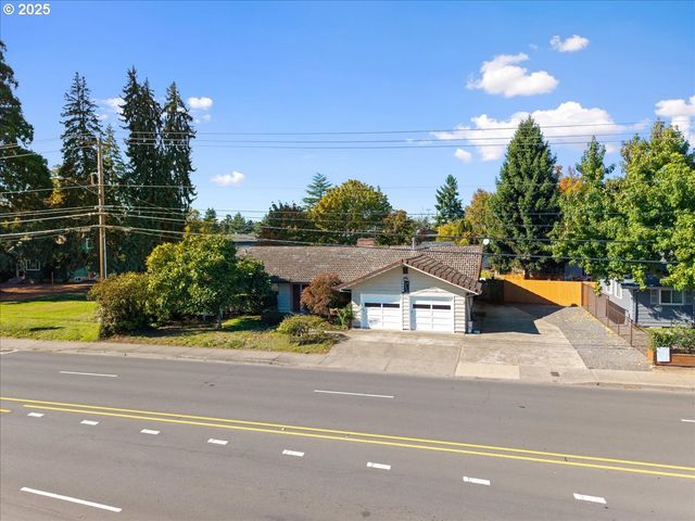 1303 Ne CORNELL Rd, Hillsboro, OR 97124