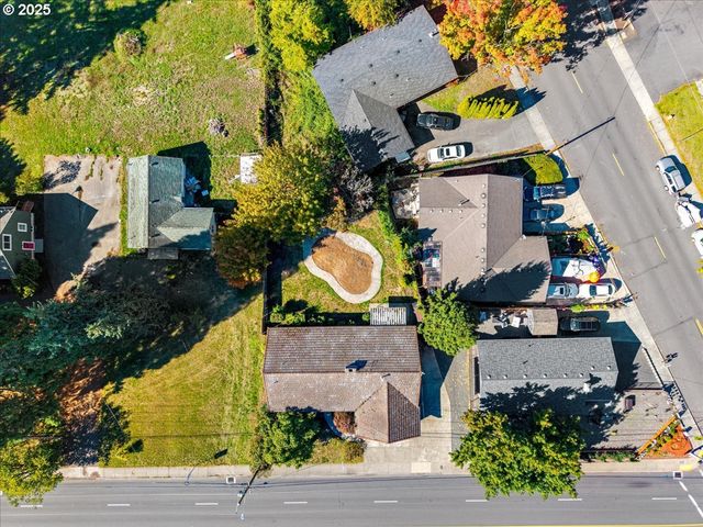 1303 Ne CORNELL Rd, Hillsboro, OR 97124