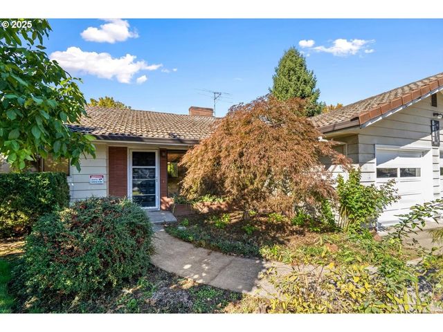 1303 Ne CORNELL Rd, Hillsboro, OR 97124