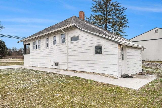 9039 M-140 Highway, South Haven, MI 49090