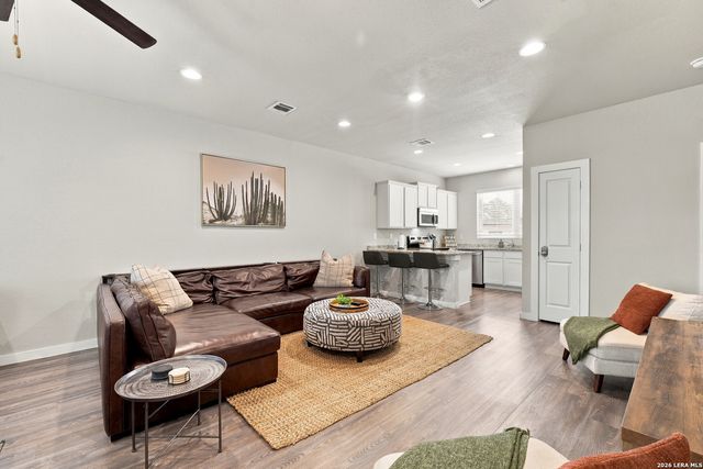 13342 Rowdy Cv, San Antonio, TX 78249