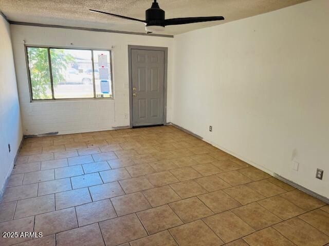 1737 W PECAN Road, Phoenix, AZ 85041