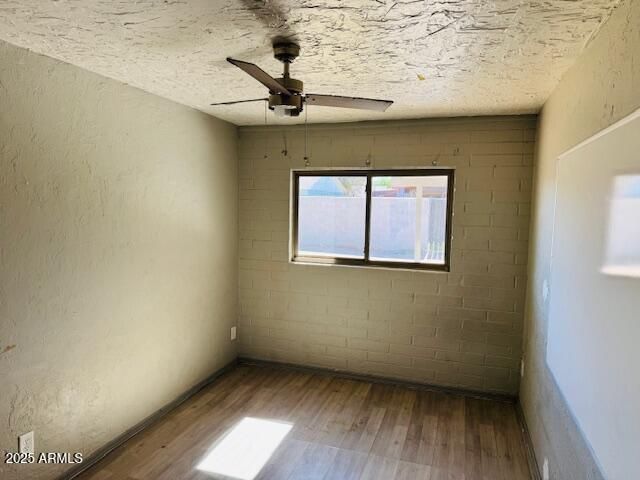 1737 W PECAN Road, Phoenix, AZ 85041