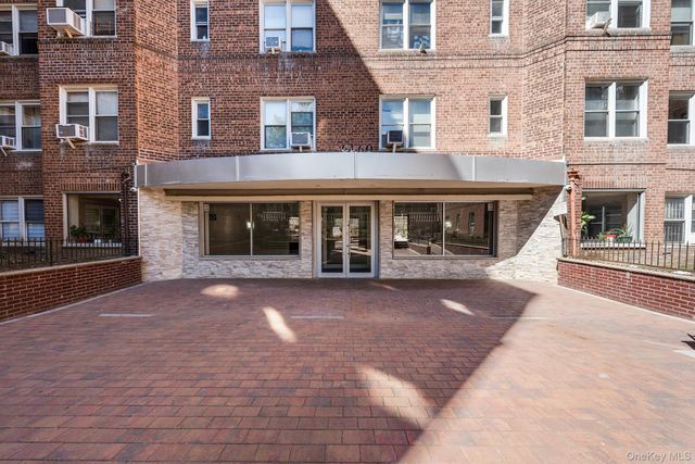 6360 102nd Street A11, Rego Park, NY 11374