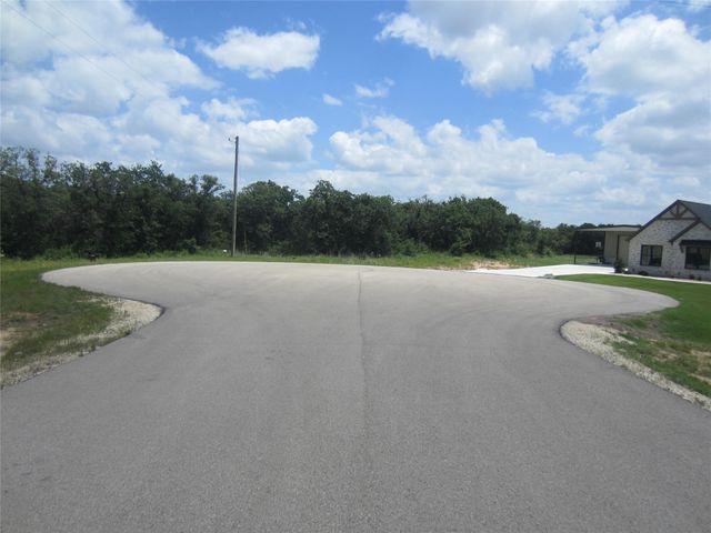 625 Dana Court, Tolar, TX 76476