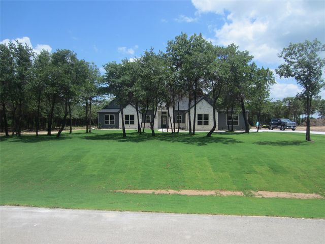 625 Dana Court, Tolar, TX 76476