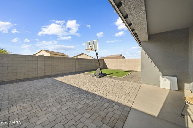 9505 W ILLINI Street, Tolleson, AZ 85353