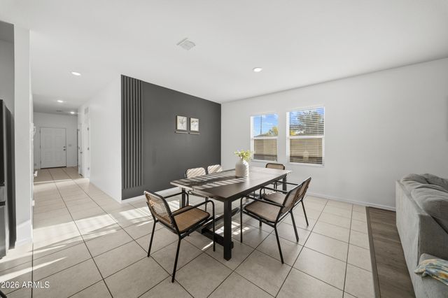 9505 W ILLINI Street, Tolleson, AZ 85353