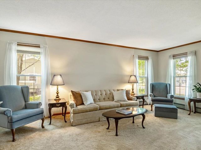 8 Brownell Drive, Essex Junction, VT 05452