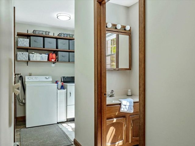 8 Brownell Drive, Essex Junction, VT 05452