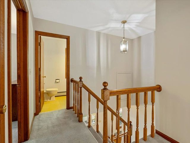 8 Brownell Drive, Essex Junction, VT 05452