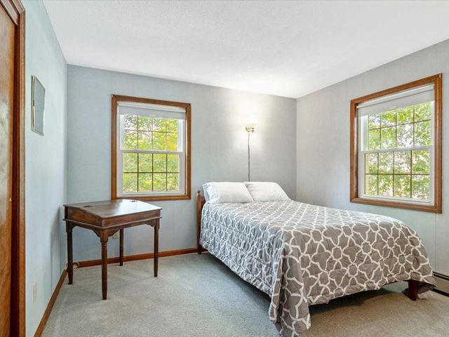 8 Brownell Drive, Essex Junction, VT 05452