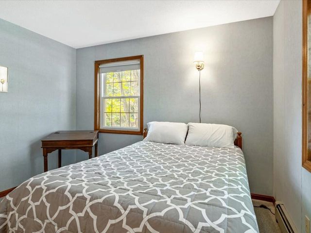 8 Brownell Drive, Essex Junction, VT 05452