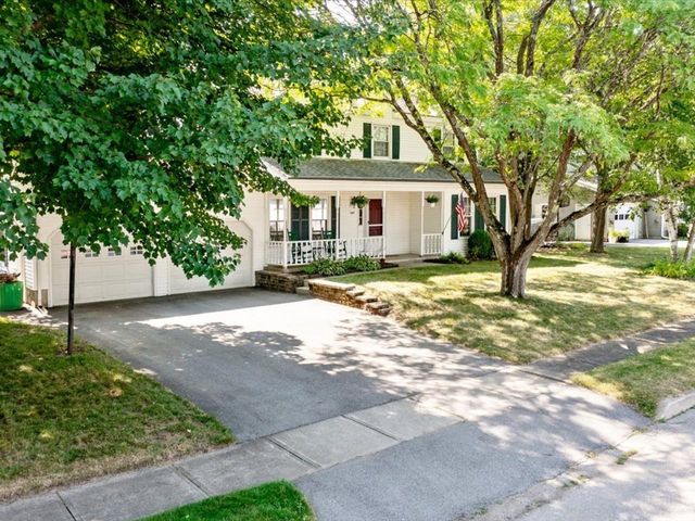 8 Brownell Drive, Essex Junction, VT 05452